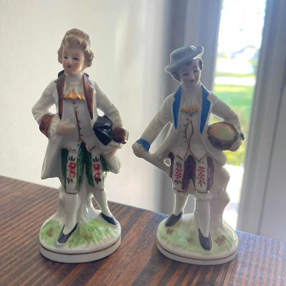 Vintage Porcelain Figurines Pair – Colonial Boys/ Men – Hand Painted – 5” Tall